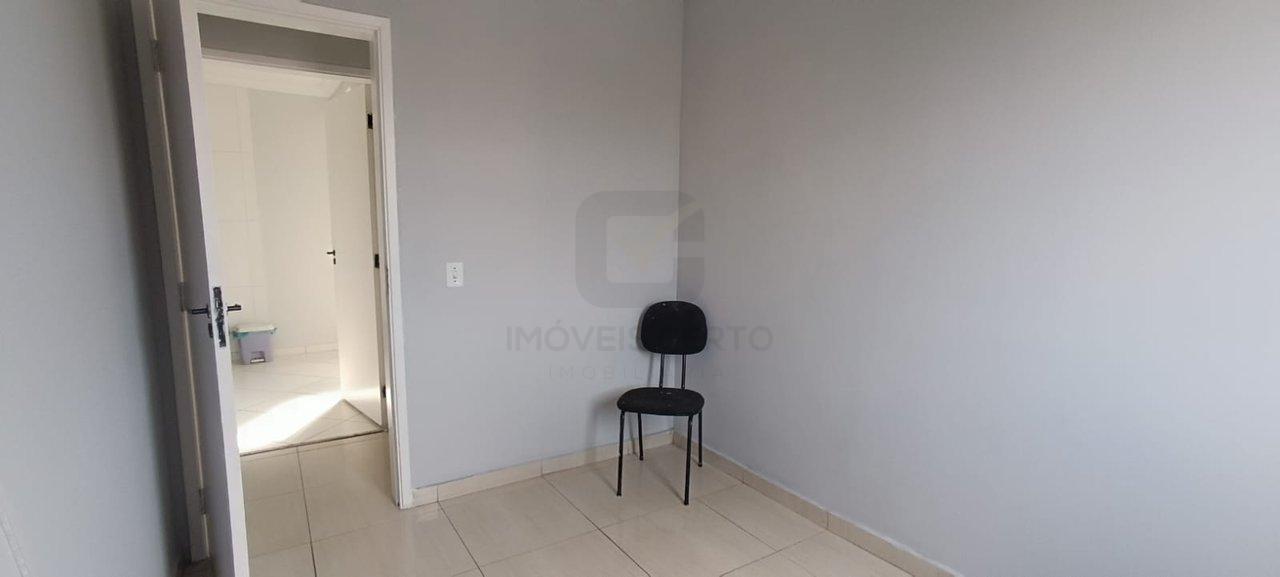 Apartamento em Quitauna de 2 Dormitórios com sacada e Vaga Rua Antônio Peres Paniágua Osasco - 