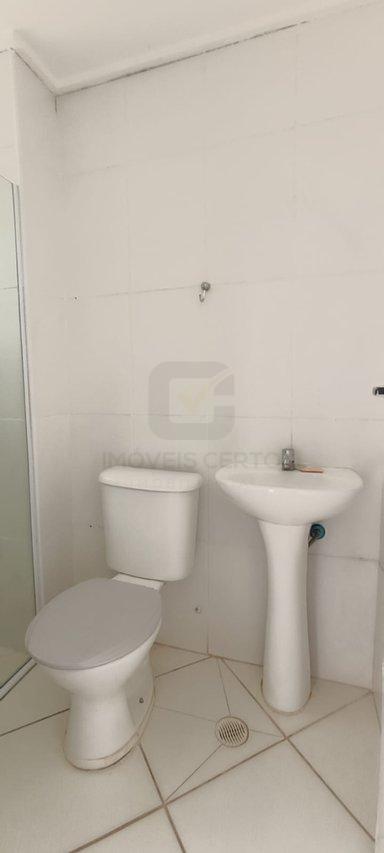 Apartamento em Quitauna de 2 Dormitórios com sacada e Vaga Rua Antônio Peres Paniágua Osasco - 