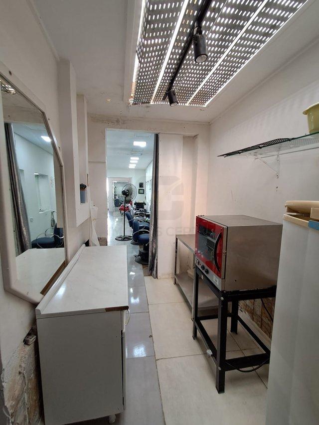 Salão comercial na parte de baixo, a de cima também poderá ser alugada - altino Rua Gabriel Seferian Osasco - 