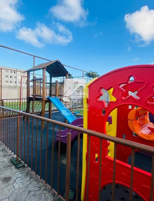 VENDA Apartamento 2/4 Condomínio Parque Solar dos Coqueiros - Abrantes  Camaçari - 