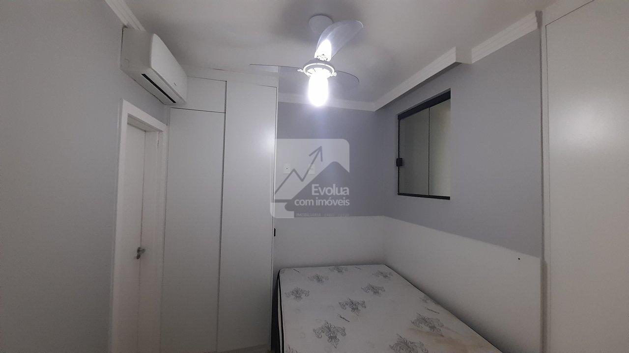 Vendo R$ 600.000,00 Casa 4/4 sendo 2 Suítes, Piscina Condomínio Fechado, Abrantes-Camaçari  Camaçari - 