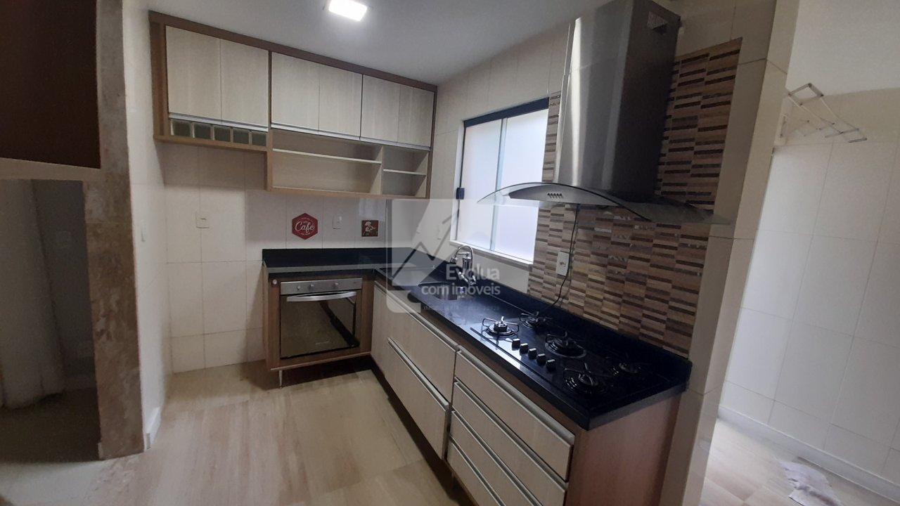 Vendo R$ 600.000,00 Casa 4/4 sendo 2 Suítes, Piscina Condomínio Fechado, Abrantes-Camaçari  Camaçari - 