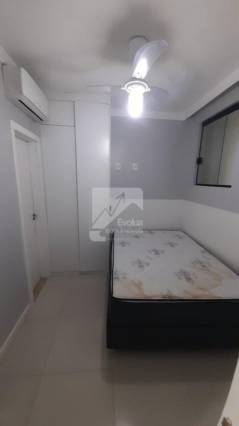 Vendo R$ 600.000,00 Casa 4/4 sendo 2 Suítes, Piscina Condomínio Fechado, Abrantes-Camaçari  Camaçari - 