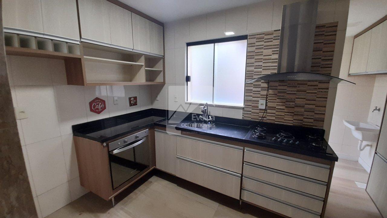 Vendo R$ 600.000,00 Casa 4/4 sendo 2 Suítes, Piscina Condomínio Fechado, Abrantes-Camaçari  Camaçari - 