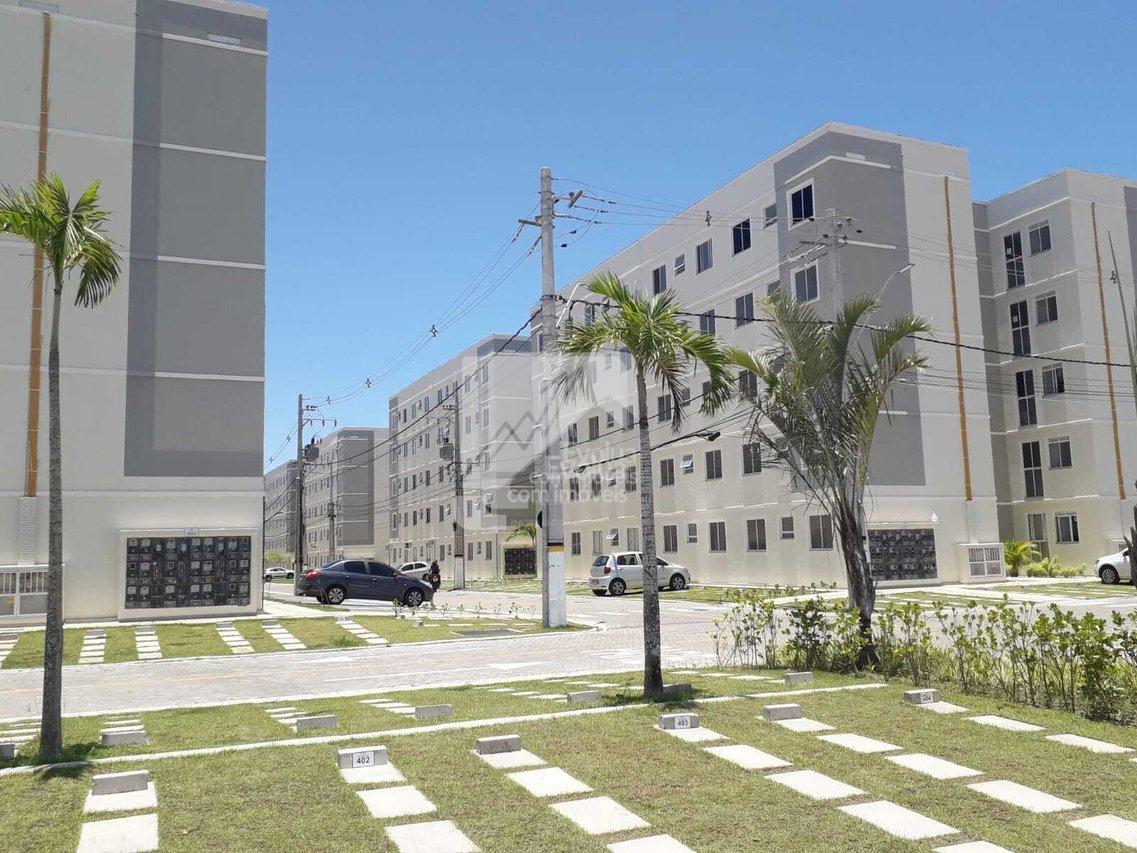 Vendo R$ 190.000 Apartamento Térreo 2/4 - Aceito Contrato Gaveta - Abrantes  Camaçari - 
