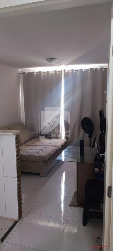 Apartamento Térreo 2/4 à venda no condomínio Mar de Abrantes  Camaçari - 