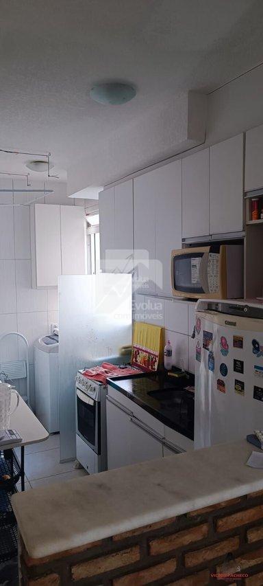 Apartamento Térreo 2/4 à venda no condomínio Mar de Abrantes  Camaçari - 