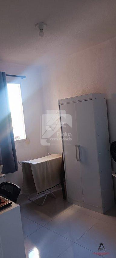 Apartamento Térreo 2/4 à venda no condomínio Mar de Abrantes  Camaçari - 