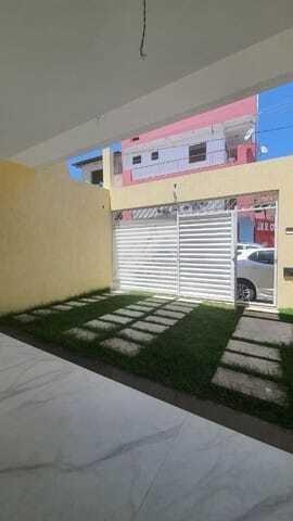 Casa a venda com 4/4 por 390.000,00 - Vila Praiana  Lauro de Freitas - 