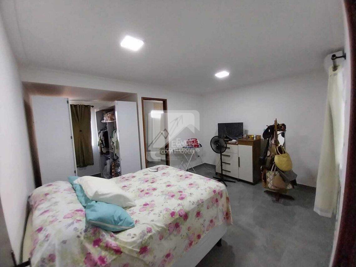 Casa à Venda Village 3/4, sendo 2 suítes - Praia Flamengo  Salvador - 