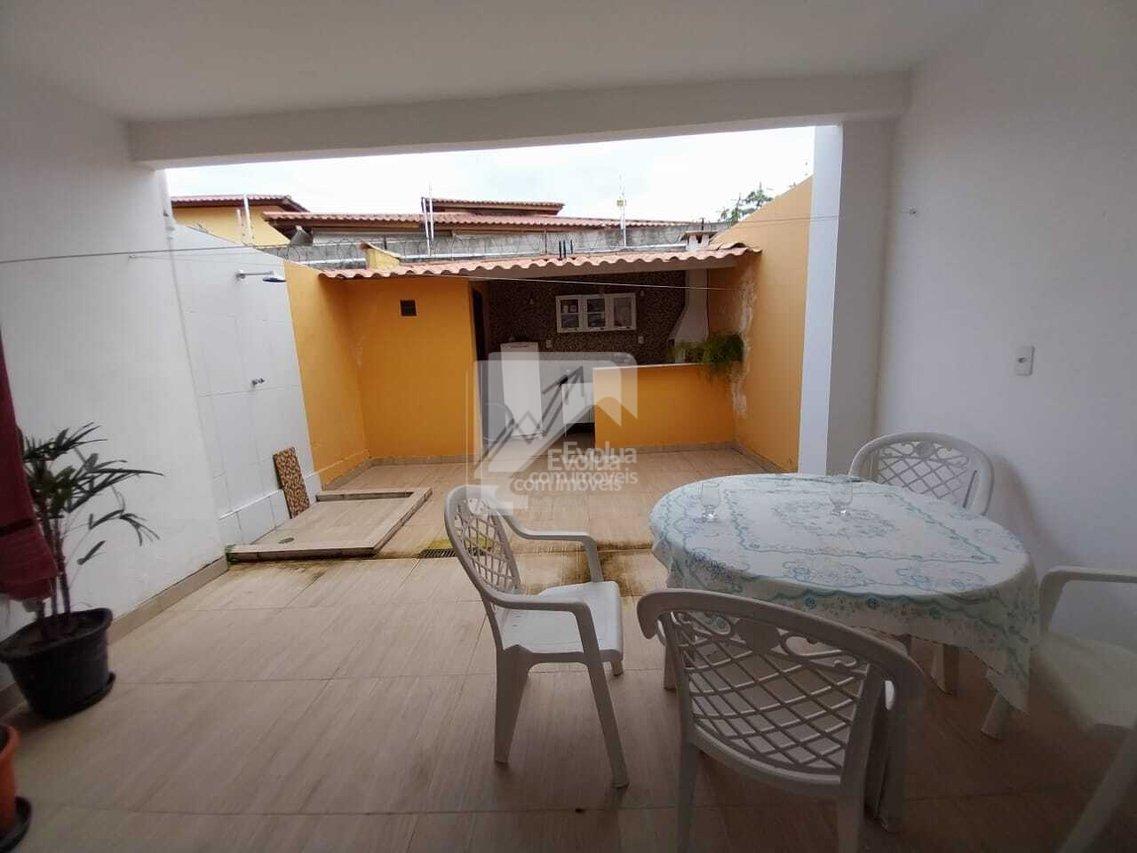 Casa à Venda Village 3/4, sendo 2 suítes - Praia Flamengo  Salvador - 
