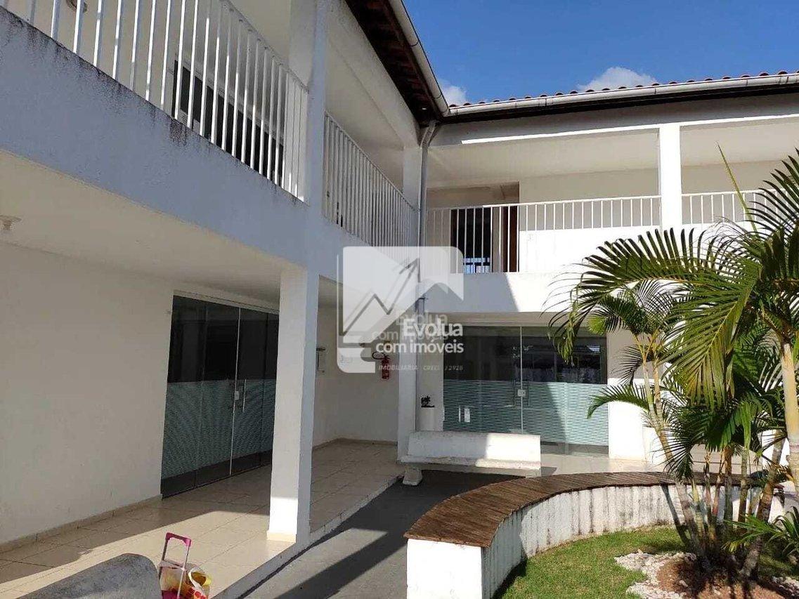 Vendo apartamento com 2/4 condomínio fechado por 145.000,00  Lauro de Freitas - 