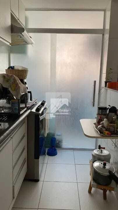 Vendo apartamento com 2/4 condomínio fechado por 145.000,00  Lauro de Freitas - 