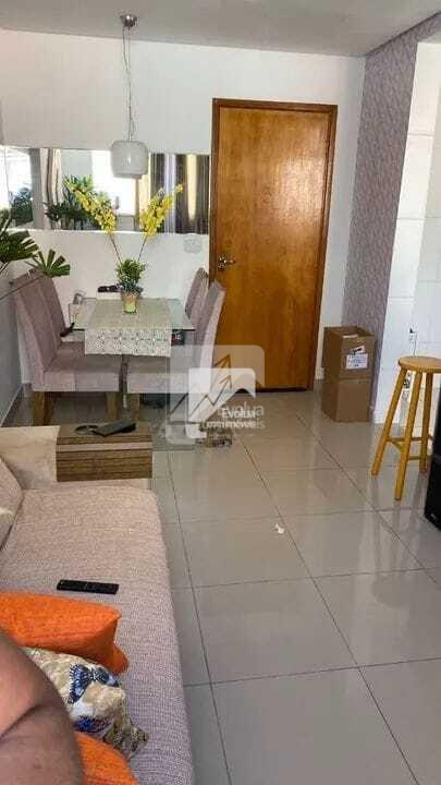 Vendo apartamento com 2/4 condomínio fechado por 145.000,00  Lauro de Freitas - 