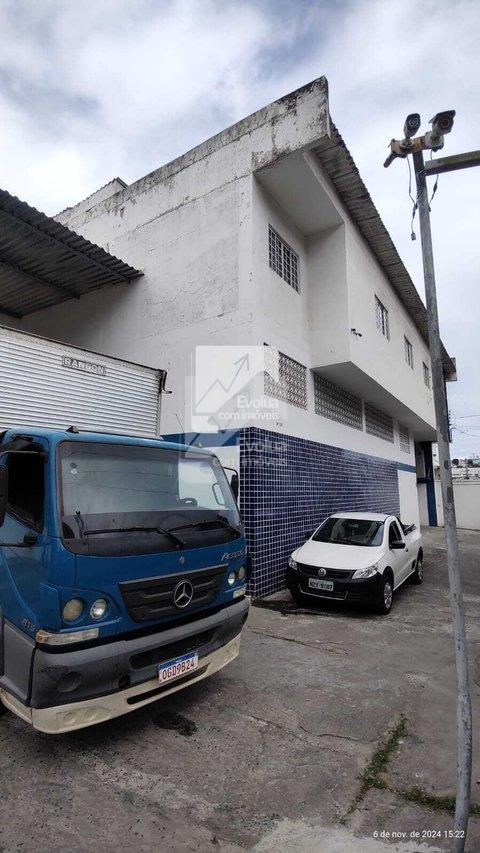 Vendo e alugo Galpão 900m² em Salvador  Lauro de Freitas - 