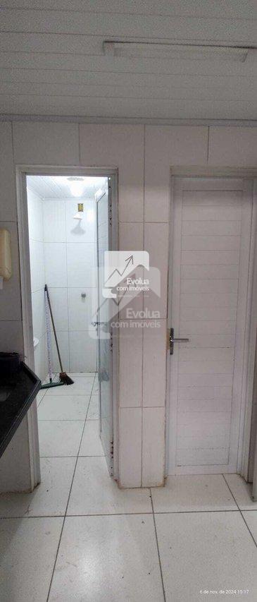 Vendo e alugo Galpão 900m² em Salvador  Lauro de Freitas - 