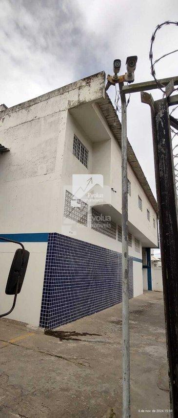 Vendo e alugo Galpão 900m² em Salvador  Lauro de Freitas - 