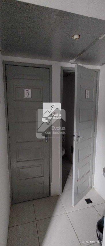 Vendo e alugo Galpão 900m² em Salvador  Lauro de Freitas - 