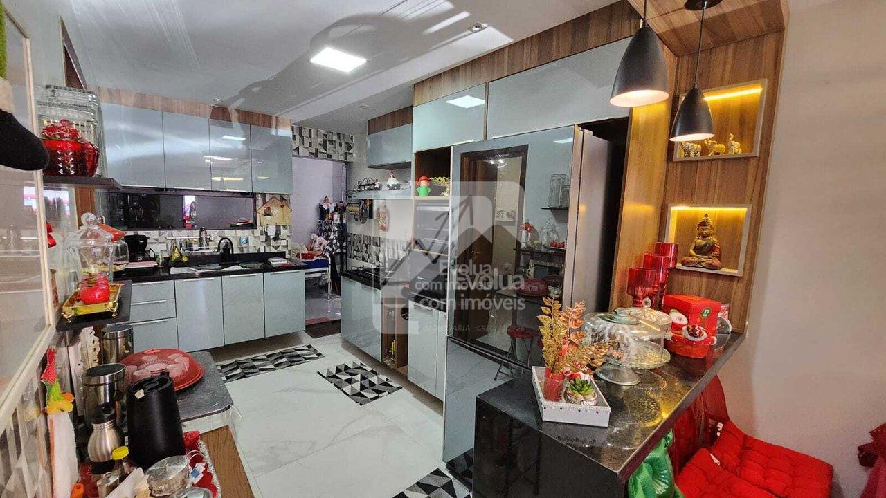 Vendo Casa R$ 300.000,00 com 1 Suíte, Condomínio Fechado, Jauá - Camaçari  Camaçari - 