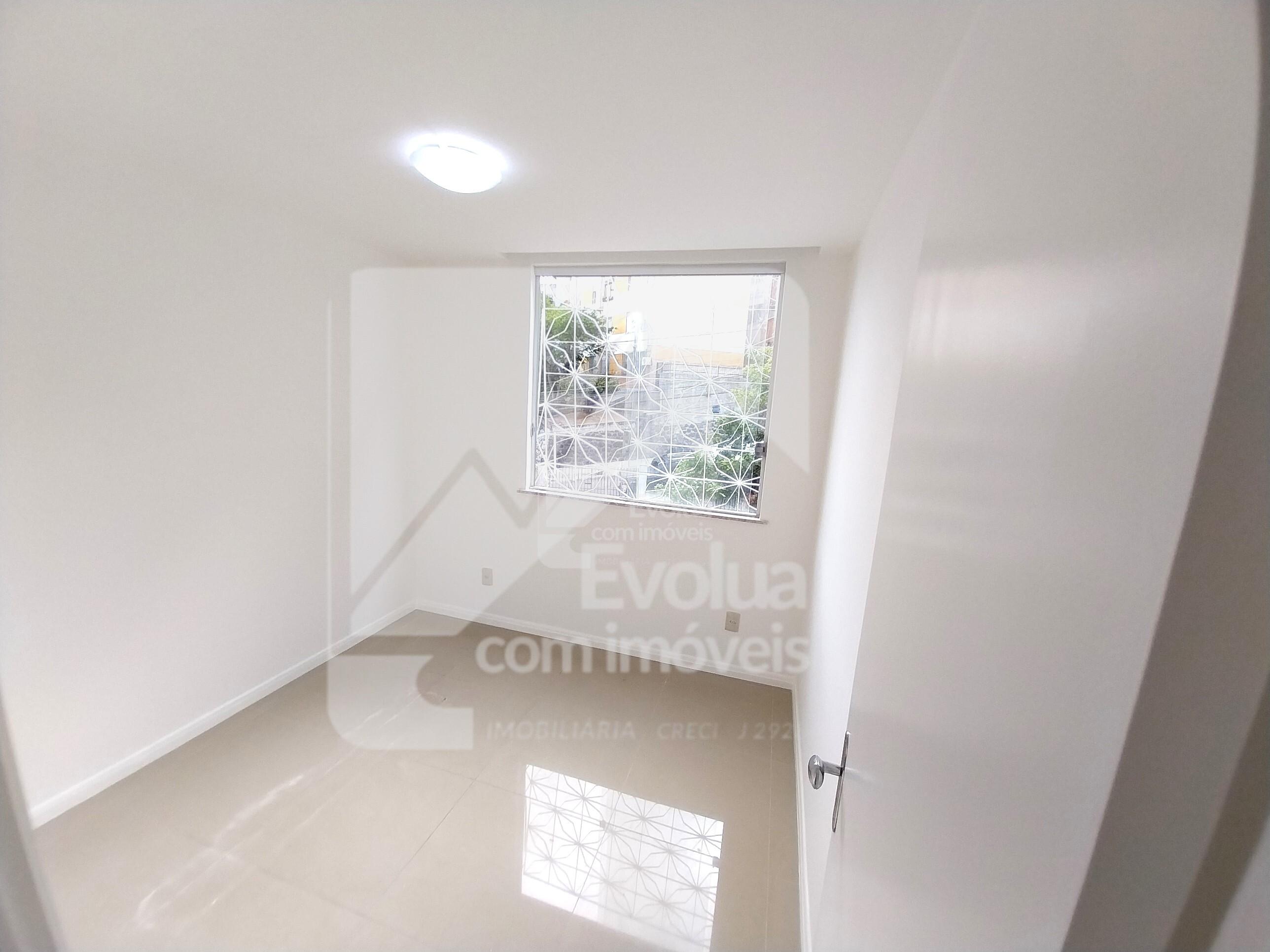 Aluguel R$ 1.800,00   Apartamento 3/4, 2&ordm; Andar Escadas, CABULA V - Salvador  Salvador - 