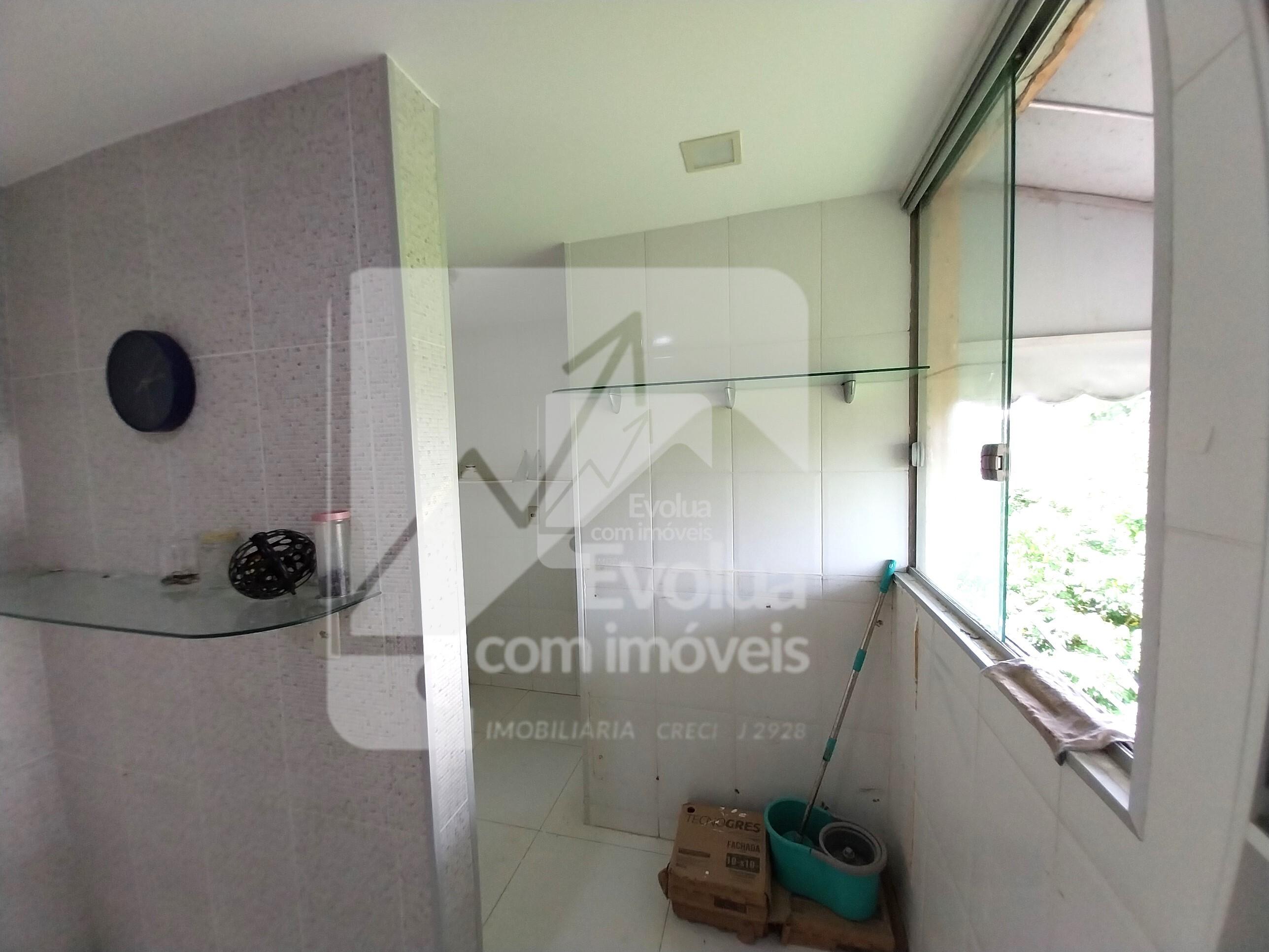 Aluguel R$ 1.800,00   Apartamento 3/4, 2&ordm; Andar Escadas, CABULA V - Salvador  Salvador - 