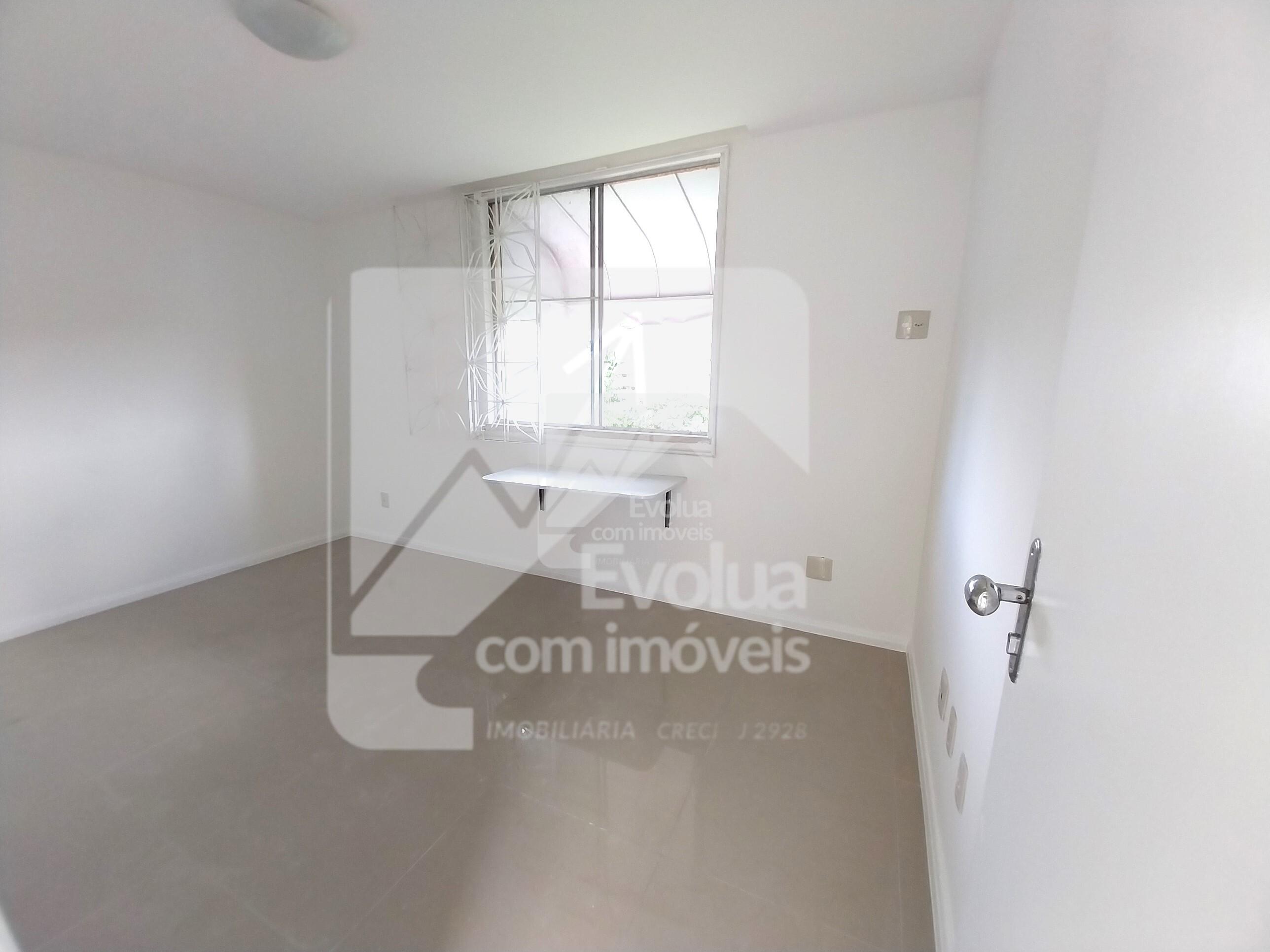 Aluguel R$ 1.800,00   Apartamento 3/4, 2&ordm; Andar Escadas, CABULA V - Salvador  Salvador - 