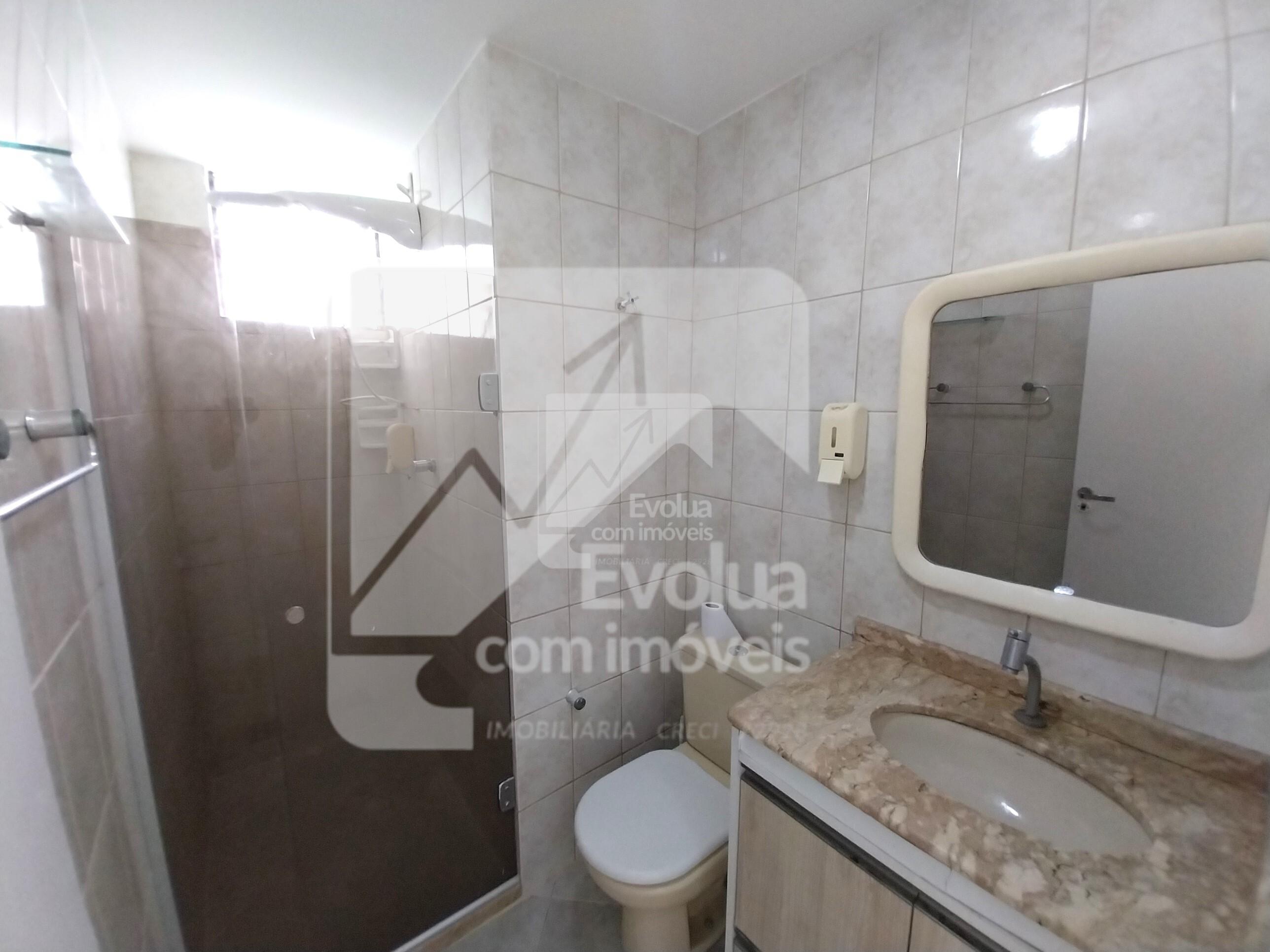Aluguel R$ 1.800,00   Apartamento 3/4, 2&ordm; Andar Escadas, CABULA V - Salvador  Salvador - 