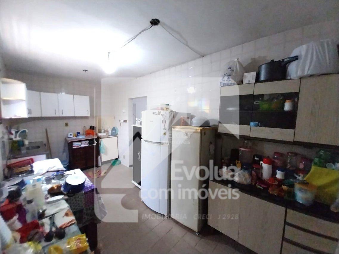 Vendo R$ 210.000,00 Casa Térreo 3/4, 1 suíte, Garagem, Cabula - Salvador  Salvador - 