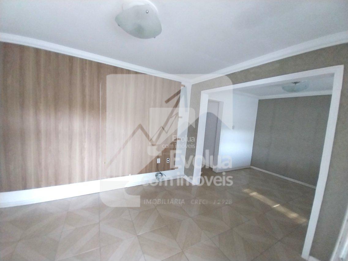 Aluguel CASA COM POTENCIAL COMERCIAL por R$ 4.500,00 com 4/4, 350 m2 em LAURO de FREITAS  Lauro de Freitas - 