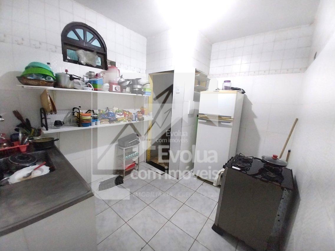 Vendo R$ 185.000,00 Casa Térreo 3/4, 1 suíte, Garagem, Itapuã - Salvador  Salvador - 