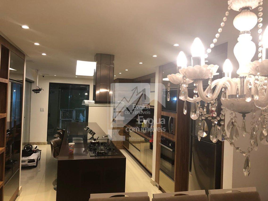 Casa a venda com 3 suítes em Abrantes com energia solar  Camaçari - 