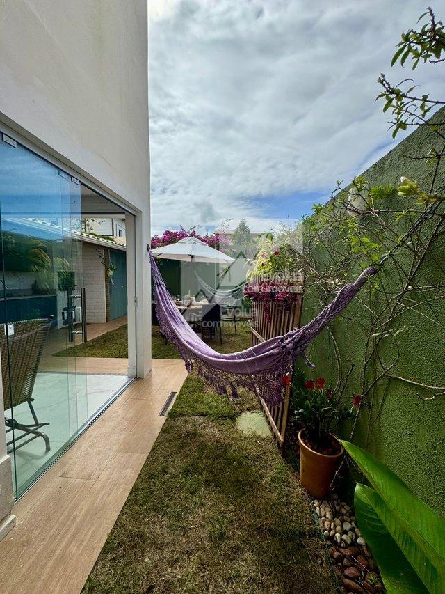 Casa a venda R$ 740.000,00, recém-reformada em Abrantes!! Rua Pau Sul Camaçari - 