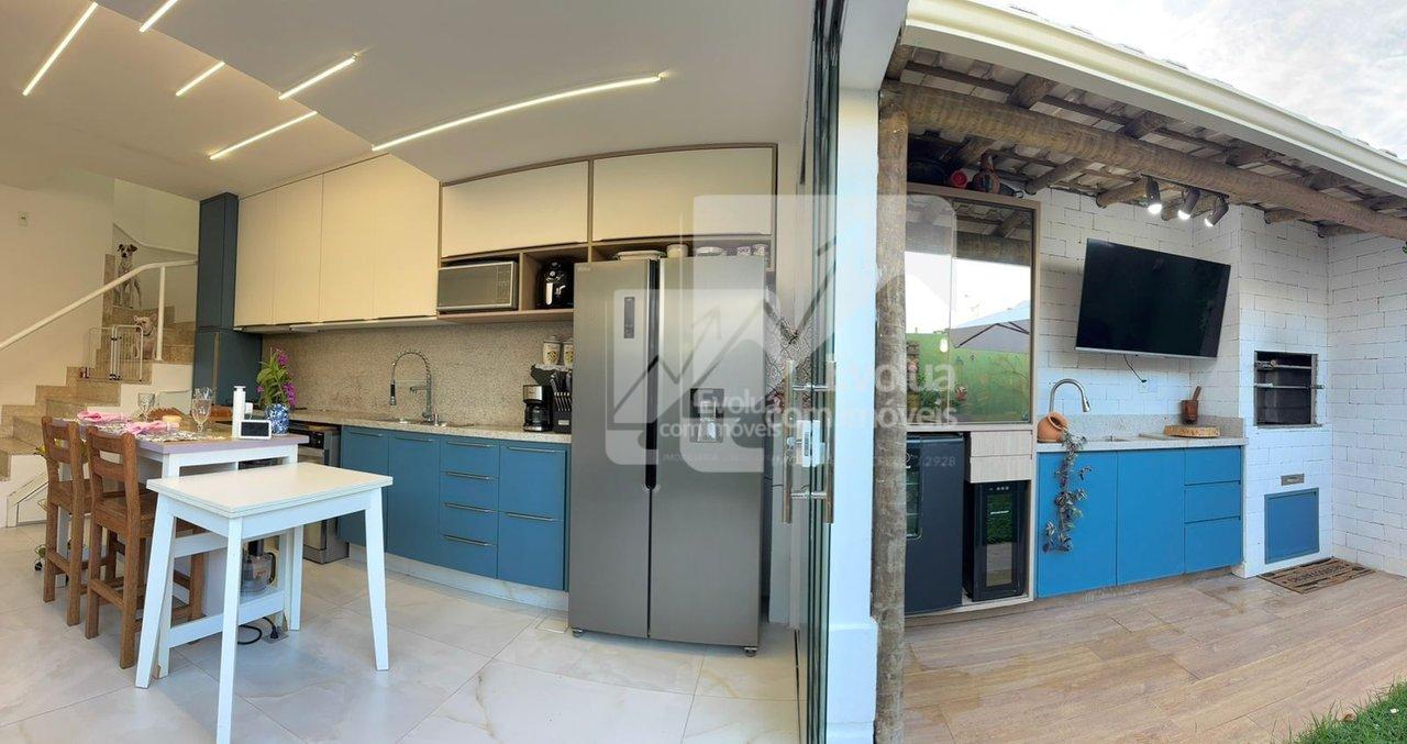 Casa a venda R$ 740.000,00, recém-reformada em Abrantes!! Rua Pau Sul Camaçari - 