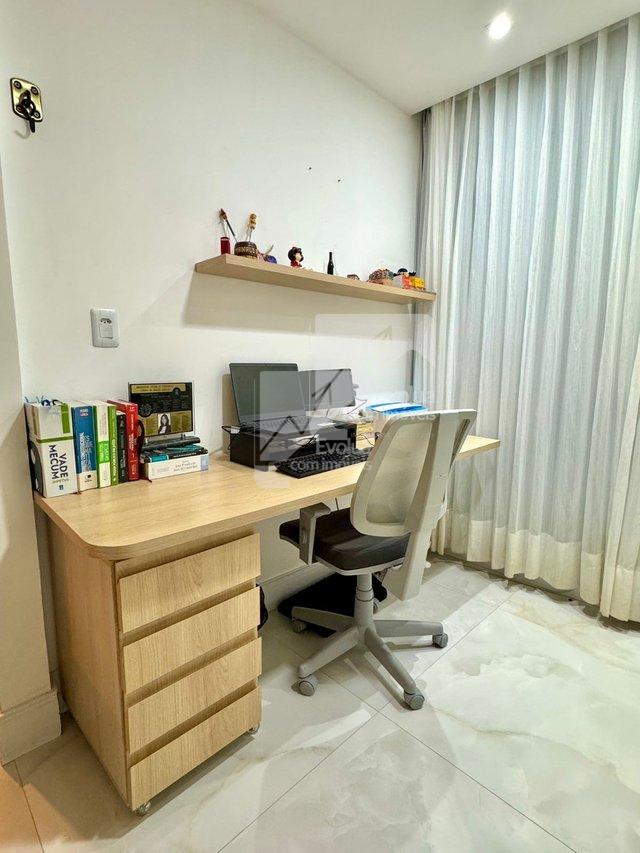 Casa a venda R$ 740.000,00, recém-reformada em Abrantes!! Rua Pau Sul Camaçari - 