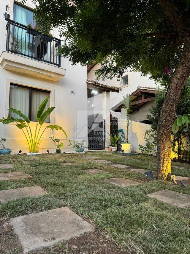 Casa a venda R$ 740.000,00, recém-reformada em Abrantes!! Rua Pau Sul Camaçari - 