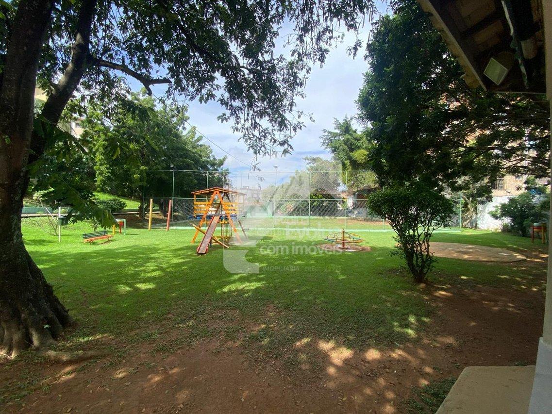 Aluguel R$ 3.500,00 Casa Tríplex 4/4, 2 suítes Alto Padrão, Condomínio Fechado-Itapuã-SSA  Salvador - 