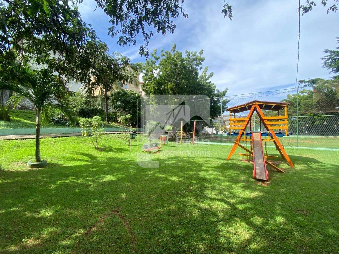 Aluguel R$ 3.500,00 Casa Tríplex 4/4, 2 suítes Alto Padrão, Condomínio Fechado-Itapuã-SSA  Salvador - 