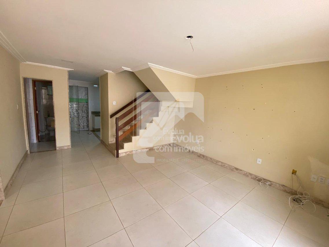 Aluguel R$ 3.500,00 Casa Tríplex 4/4, 2 suítes Alto Padrão, Condomínio Fechado-Itapuã-SSA  Salvador - 