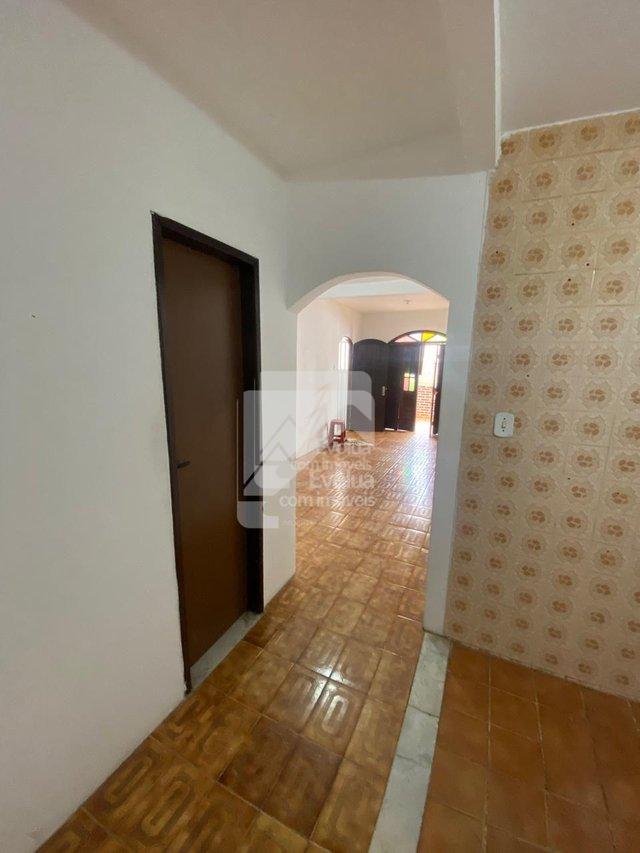Vendo R$ 180.000 Casa 2/4, Frente de Rua, Nascente - Itapuã - Salvador  Salvador - 