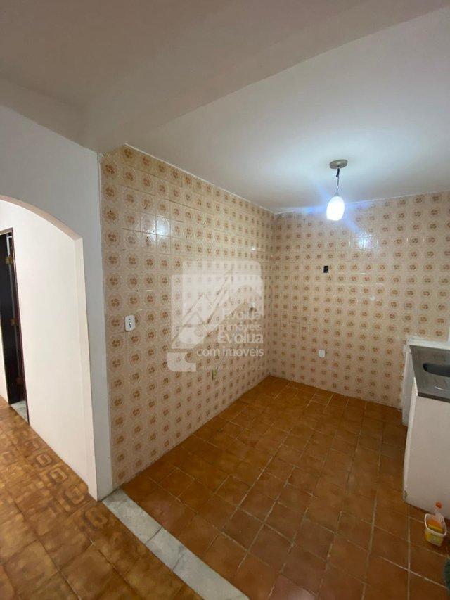 Vendo R$ 180.000 Casa 2/4, Frente de Rua, Nascente - Itapuã - Salvador  Salvador - 