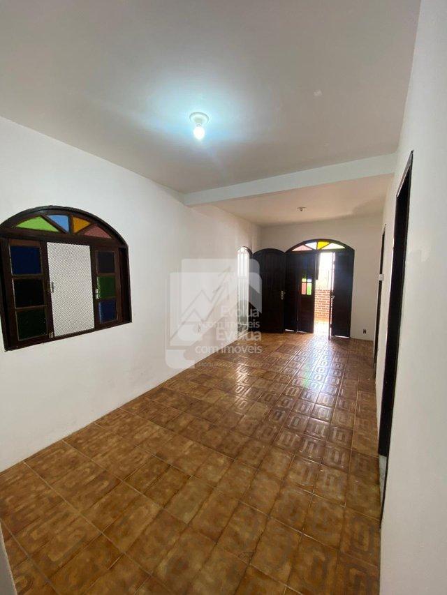 Vendo R$ 180.000 Casa 2/4, Frente de Rua, Nascente - Itapuã - Salvador  Salvador - 