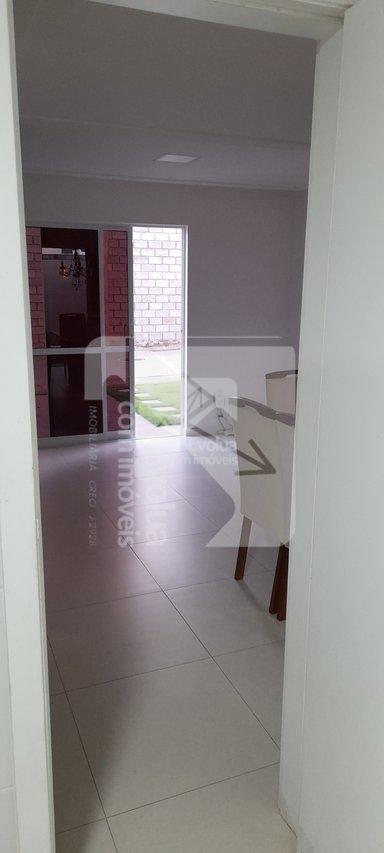 Casa com 3/4 à venda R$ 820.000 - Mobiliada com Piscina privativa  Camaçari - 