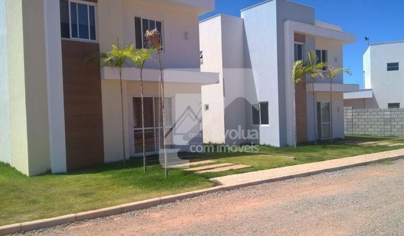 Casa com 3/4 à venda R$ 820.000 - Mobiliada com Piscina privativa  Camaçari - 