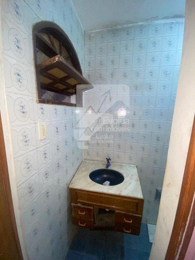 Vendo R$ 380.000 Casa Duplex 3/4, 2 Suítes, Garagem e Terraço - Itapuã - Salvador  Salvador - 