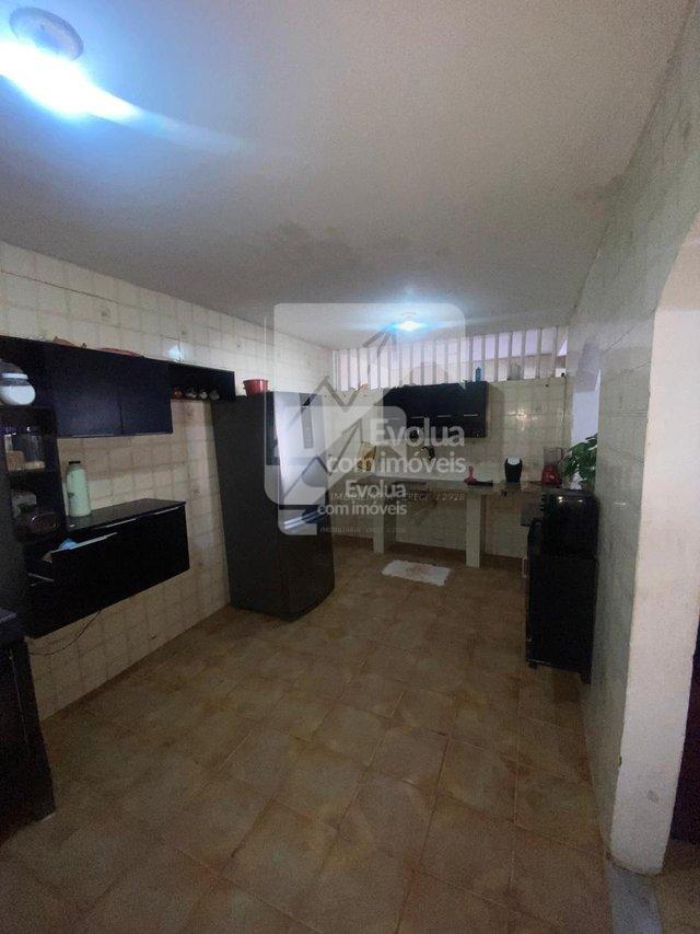 Vendo R$ 380.000 Casa Duplex 3/4, 2 Suítes, Garagem e Terraço - Itapuã - Salvador  Salvador - 