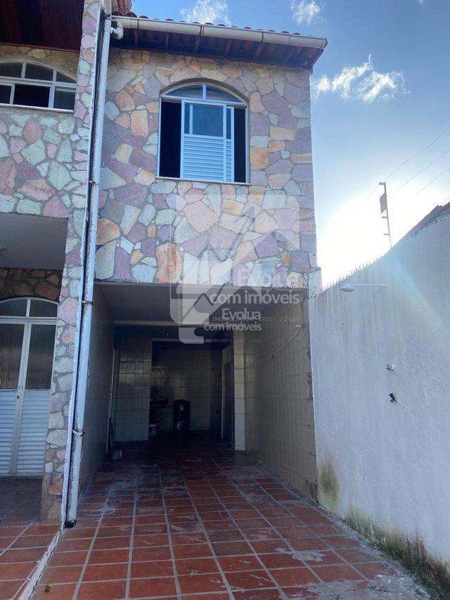 Vendo R$ 380.000 Casa Duplex 3/4, 2 Suítes, Garagem e Terraço - Itapuã - Salvador  Salvador - 