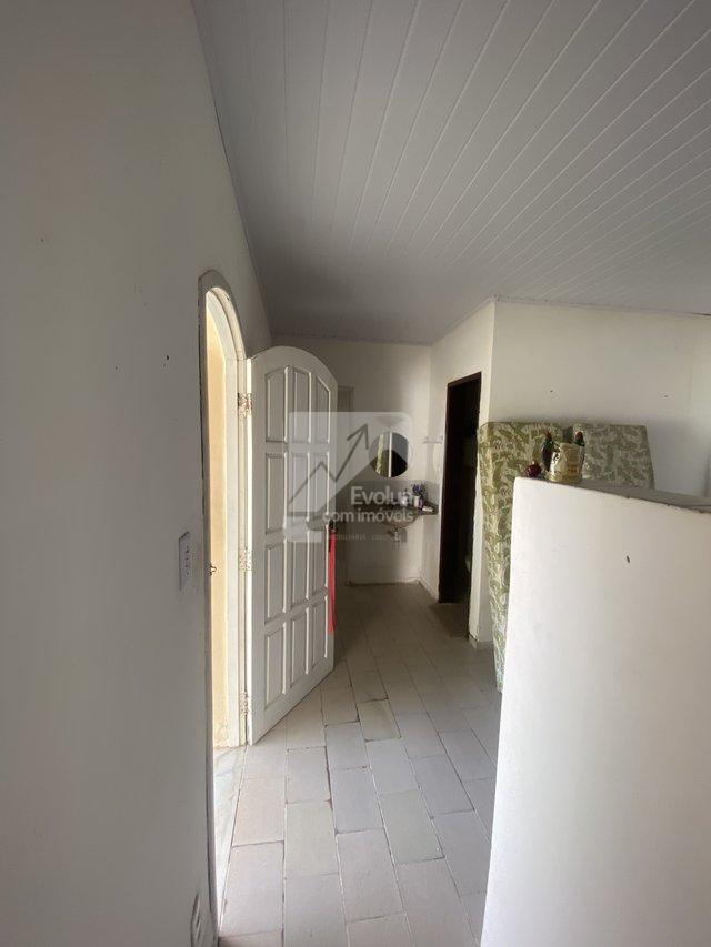 Aluguel R$ 3.500,00 Casa com Piscina, 2/4 Área Total 450 m2 , Ipitanga - Lauro Freitas  Lauro de Freitas - 