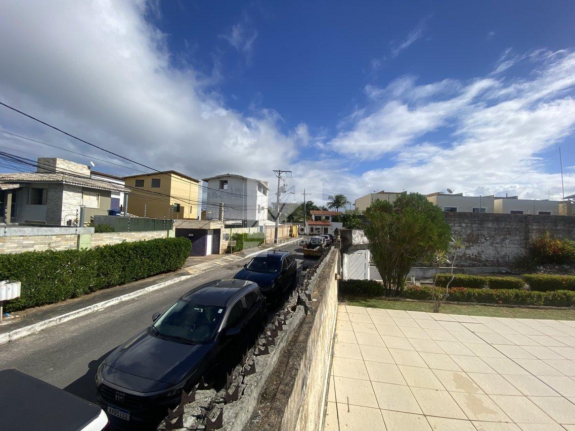 Aluguel R$ 3.500,00 Casa com Piscina, 2/4 Área Total 450 m2 , Ipitanga - Lauro Freitas  Lauro de Freitas - 