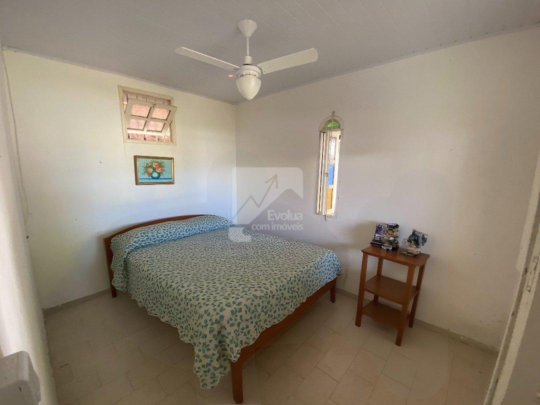 Aluguel R$ 3.500,00 Casa com Piscina, 2/4 Área Total 450 m2 , Ipitanga - Lauro Freitas  Lauro de Freitas - 