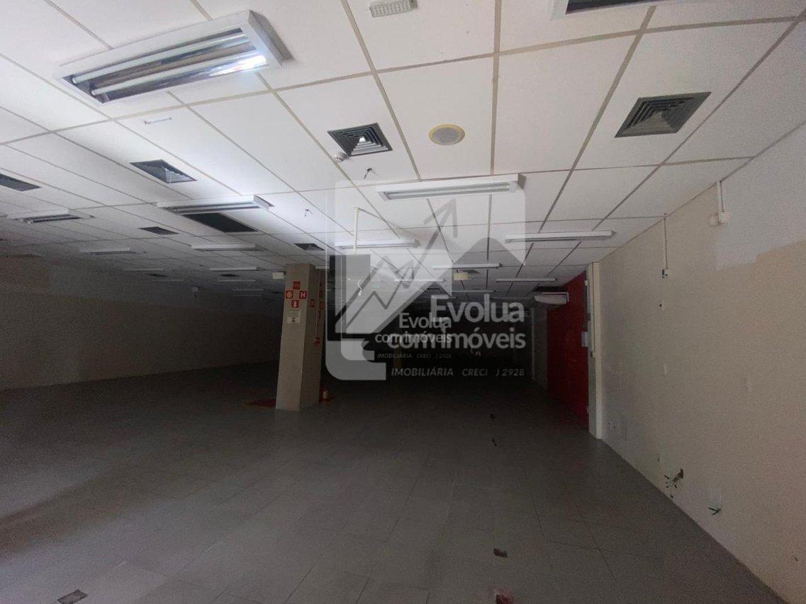 Aluguel Comercial 500m² Infraestrutura Completa na Dorival Caymmi - Itapuã - Salvador  Salvador - 